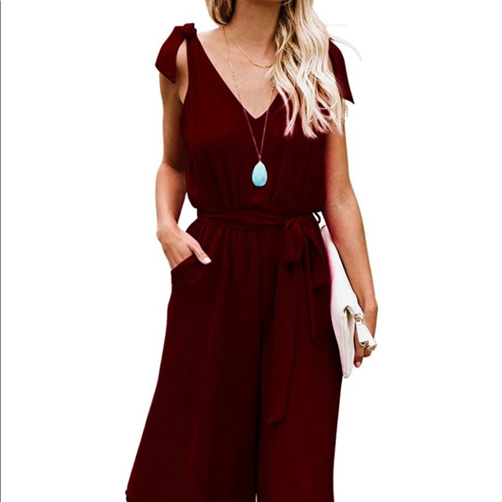 Sleeveless Jumpsuit w/ Belt & Pockets (XS)